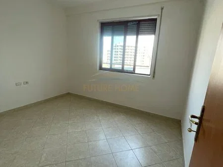 Tirane, shitet apartament 3+1 Kati 5, 224 m² 23.500.000 € 