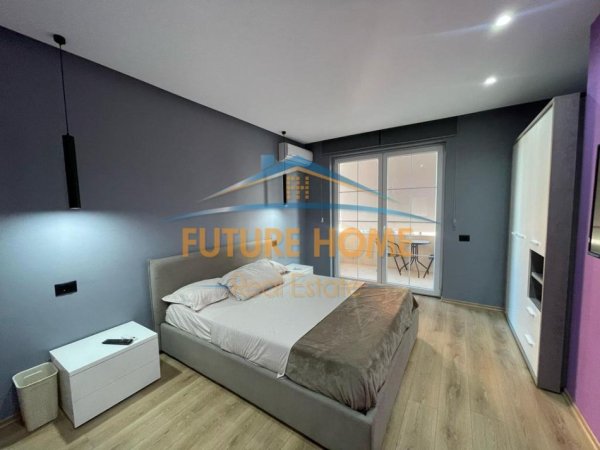 Tirane, jepet me qera apartament 2+1 Kati 7, 105 m² 600 € (Unaza e Re)