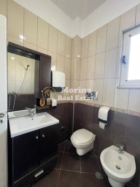 Tirane, jepet me qera apartament 2+1 Kati 2, 90 m² 500 € (Vilat Amerikane)