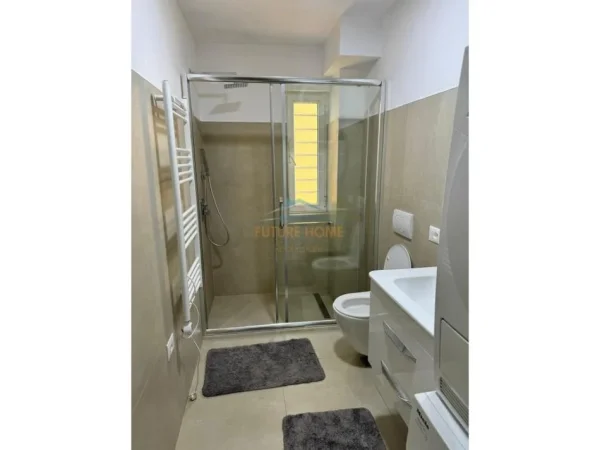 Tirane, jepet me qera apartament 2+1 Kati 5, 66 m² 520 € (ALI DEMI)