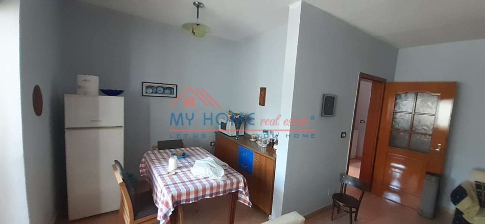 Tirane, jepet me qera apartament 2+1 Kati 5, 75 m² 500 € (Asim Vokshi)