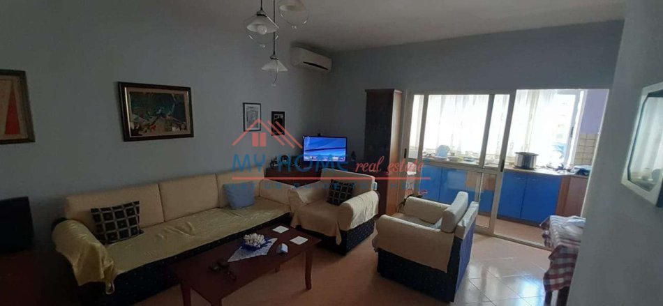 Tirane, jepet me qera apartament 2+1 Kati 5, 75 m² 500 € (Asim Vokshi)