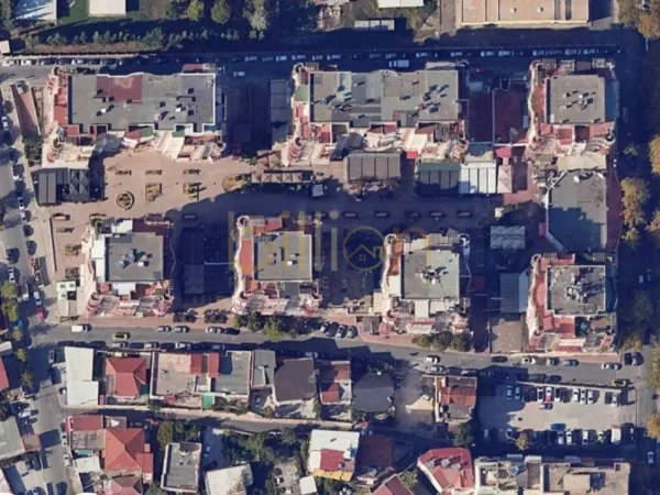 Tirane, shitet 3 Katshe , 435 m² 750.000 € 