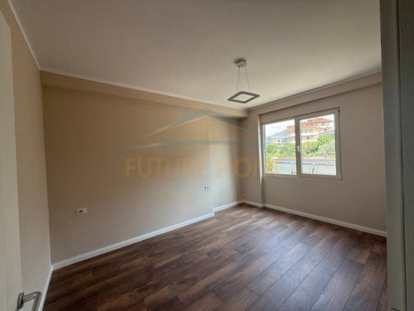 Tirane, shitet apartament 2+1+Ballkon Kati 1, 81 m² 113.000 € (Kompleksi Tom Doshi, Shkoze)