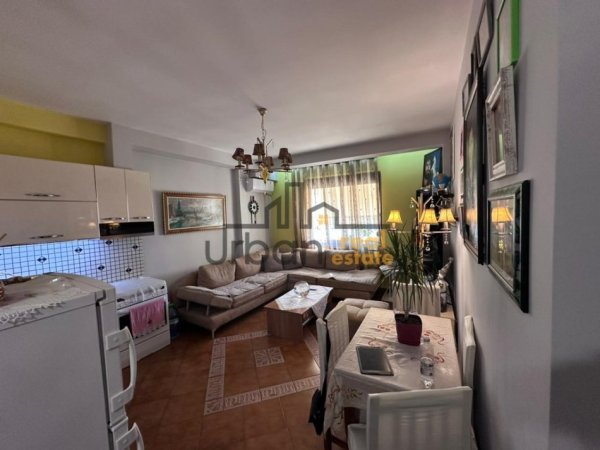 Tirane, shitet apartament 1+1 Kati 6, 52 m² 85.000 € (Astir)