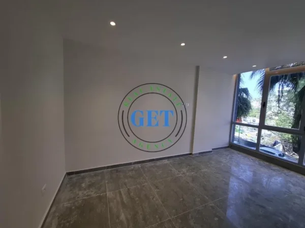 Durres, shitet apartament 2+1 Kati 1, 100 m² 120.000 € (Plazh Hekurudha)