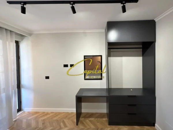 Tirane, shitet apartament 1+1 Kati 5, 107 m² 268.000 € (RRUGA MINE PEZA)