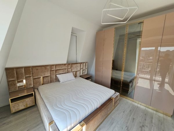 Tirane, jepet me qera apartament 2+1 Kati 3, 99 m² 1.600 € 