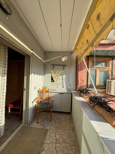 Tirane, shitet apartament 2+1+Ballkon Kati 5, 103 m² 150.000 € (FRESKU)