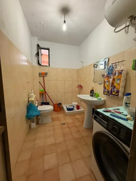 Tirane, shitet apartament 2+1 Kati 0, 75 m² 120.000 € 