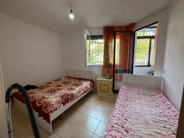 Tirane, shitet apartament 2+1 Kati 0, 75 m² 120.000 € 