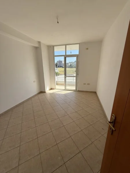Tirane, shitet apartament 2+1+Ballkon Kati 2, 105 m² 126.000 € (Astir Me Hipoteke 1200€/m2)