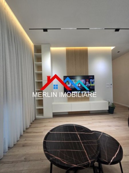 Tirane, jepet me qera apartament 2+1+Ballkon Kati 5, 110 m² 1.000 € (RRUGA MARIE KRAJA)