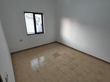 Tirane, shitet apartament 3+1 Kati 2, 150 m² 205.000 € (Selite)