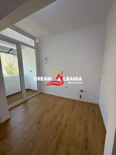 Tirane, shitet apartament 2+1 Kati 2, 72 m² 122.000 € (ne Ali Dem, prane Fax News)