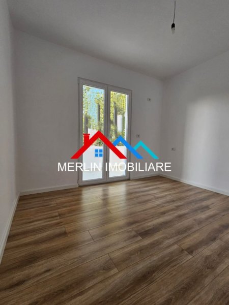 Tirane, shitet apartament 2+1+Ballkon Kati 5, 66 m² 173.000 € (QENDER)