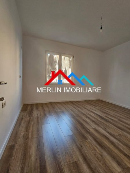 Tirane, shitet apartament 2+1+Ballkon Kati 5, 66 m² 173.000 € (QENDER)