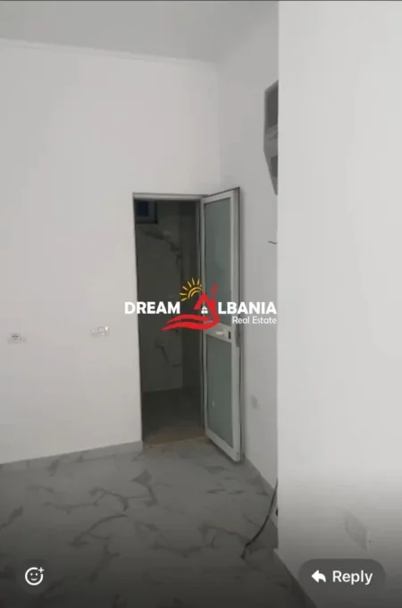 Tirane, jepet me qera ambjent biznesi , 41 m² (ne rrugen Bardhyl, prane “Harli Kafe”,)