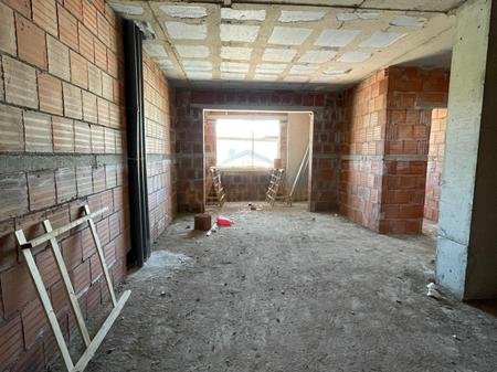 Tirane, shitet apartament 2+1+Ballkon Kati 6, 91 m² 85.000 € (Paskuqan)