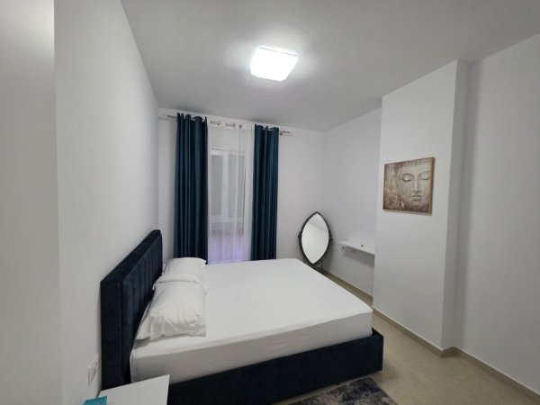 Tirane, jepet me qera apartament 1+1+Ballkon Kati 4, 62 m² 480 € (Rruga 5 Maji)