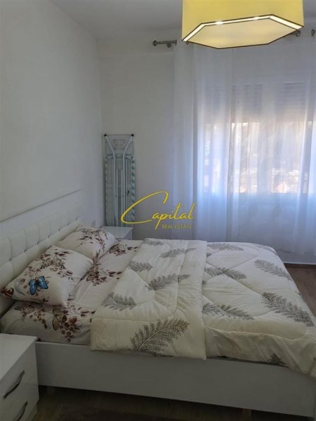 Tirane, jepet me qera Apartament 1+1 Kati 3, 77 m² 500 € ( Don Bosko )