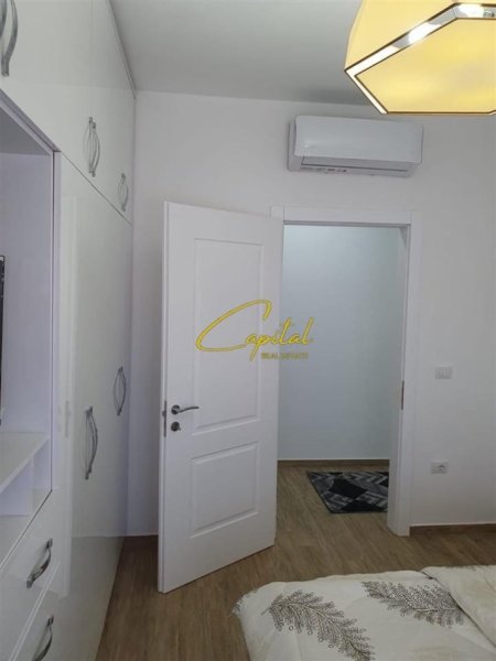 Tirane, jepet me qera Apartament 1+1 Kati 3, 77 m² 500 € ( Don Bosko )
