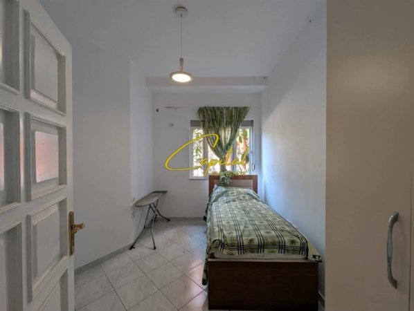 Tirane, jepet me qera apartament 2+1 Kati 1, 120 m² 500 € (LOQENI I THATE)