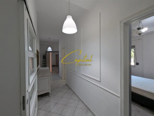 Tirane, jepet me qera apartament 2+1 Kati 1, 120 m² 500 € (LOQENI I THATE)