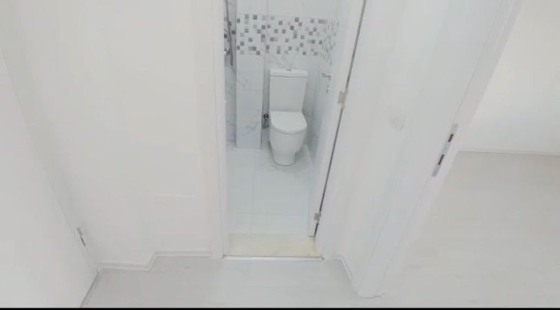 Tirane, jepet me qera ambjent biznesi Kati 2, 60 m² 650 € 