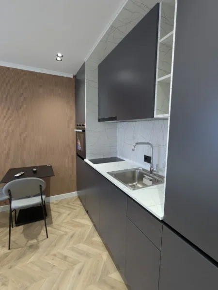 Tirane, shiten dy apartamente 1+1 & studio Kati 5, 107 m² 268.000 € (Rruga Mine Peza)