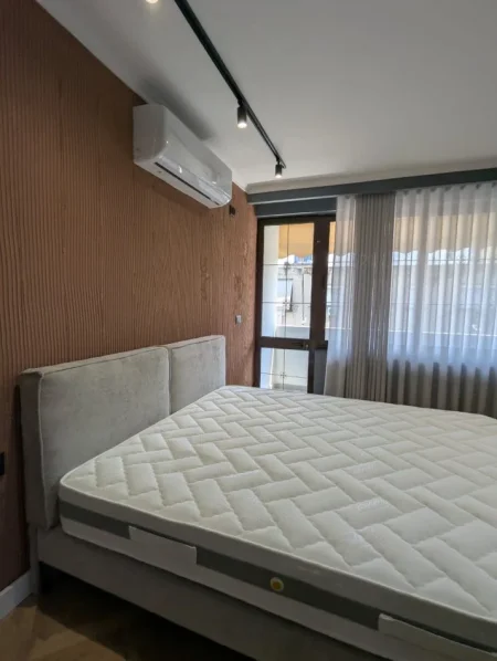 Tirane, shiten dy apartamente 1+1 & studio Kati 5, 107 m² 268.000 € (Rruga Mine Peza)