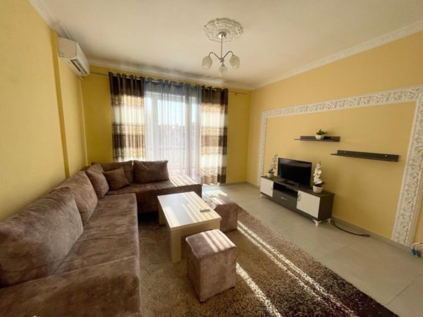 Tirane, jepet me qera apartament 1+1+Ballkon Kati 6, 65 m² 470 € (Afer rruges se Elbasanit )