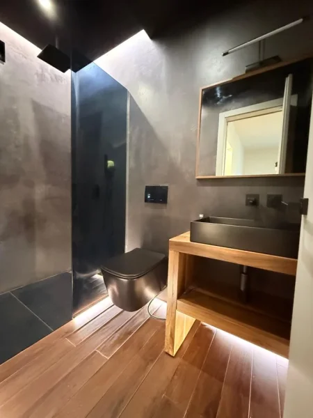 Tirane, shitet apartament 3+1+Ballkon Kati 2, 170 m² 599.999 € (TEG)