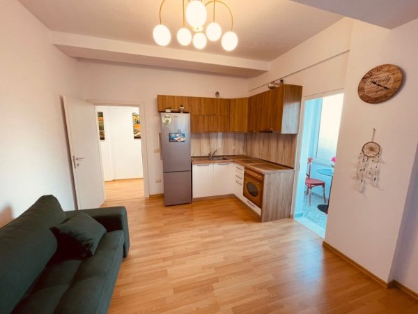 Durres Plazh, shitet apartament 1+1+Aneks+Ballkon Kati 2, 55 m² 95.000 €