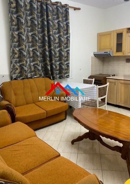 Tirane, jepet me qera apartament 1+1 Kati 1, 63 m² 330 € (RRUGA JORDAN MISJA)