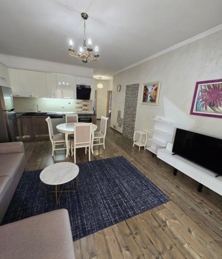 Tirane, jepet me qera apartament 2+1 Kati 6, 130 m² 700 € (Ndre mjeda)