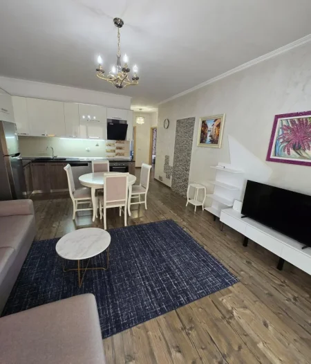 Tirane, jepet me qera apartament 2+1 Kati 6, 130 m² 700 € (Ndre mjeda)