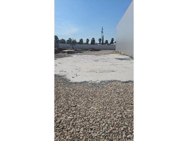 Tirane, jepet me qera magazine Kati 0, 1.000 m² 3.500 € (1000)