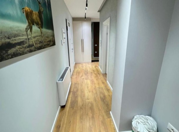 Tirane, jepet me qera apartament 2+1 Kati 2, 95 m² 