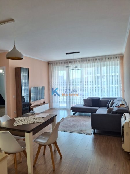 Tirane, jap me qera apartament 2+1+Ballkon Kati 6, 94 m² 700 € (Don Bosko, kompleksi Fiori di Bosko)