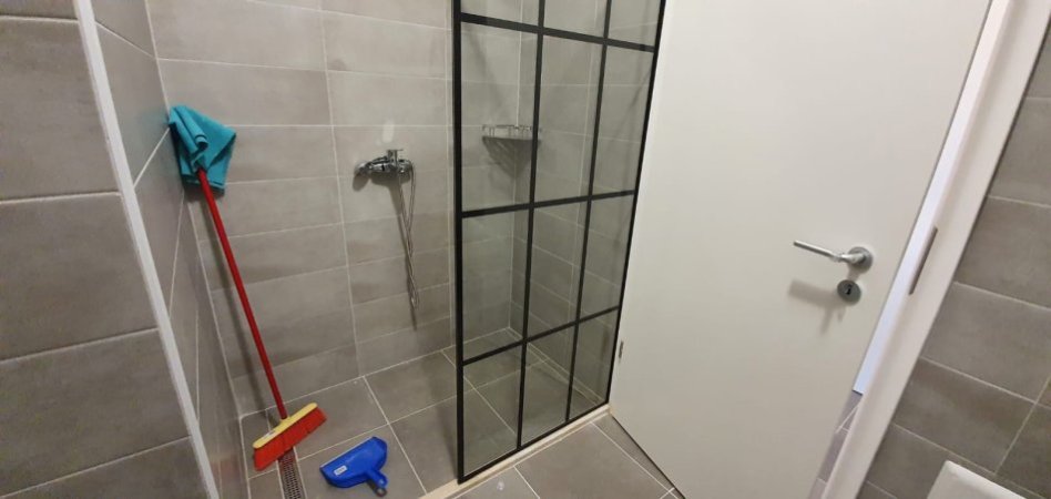 Tirane, jap me qera apartament 2+1+Ballkon Kati 0, 85 m² 470 € (Rruga Pasho Hysa)