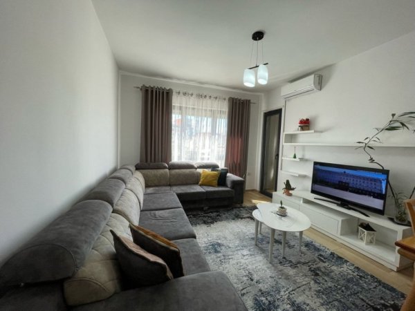 Tirane, shitet apartament 2+1 Kati 2, 85 m² 210.000 € (Rruga Egnatia)