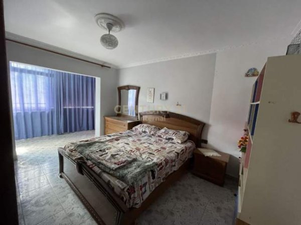 Tirane, shitet apartament 1+1 Kati 4, 56 m² 72.000 Euro (Ali Dem)