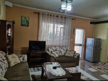 Tirane, jepet me qera 2+1 Kati 2, 90 m² 50.000 Leke