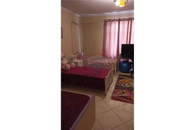 Tirane, jepet me qera apartament 2+1+BLK Kati 2, 135 m² 600 Euro (Komuna e Parisit)