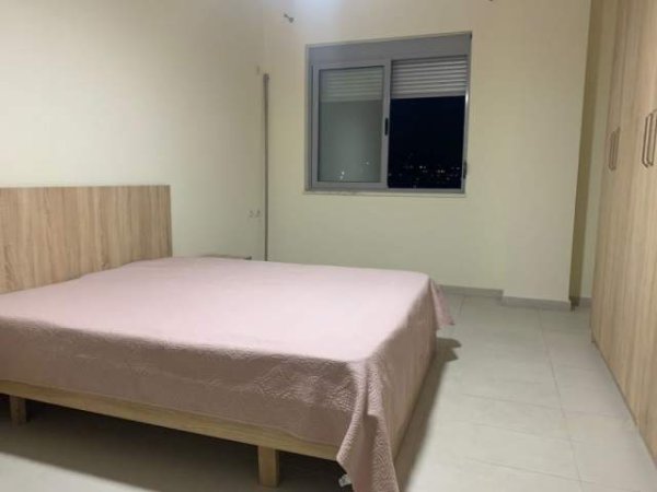 Tirane, jepet me qera apartament 2+1 Kati 2, 93 m² 400 Euro (LIQENI I THATE)