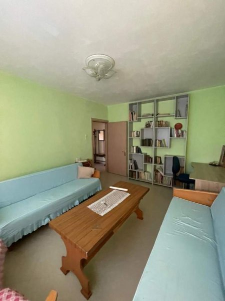 Tirane, jepet me qera apartament 2+1 Kati 5, 98 m² 310 Euro (rruga kongresi i manastirit)