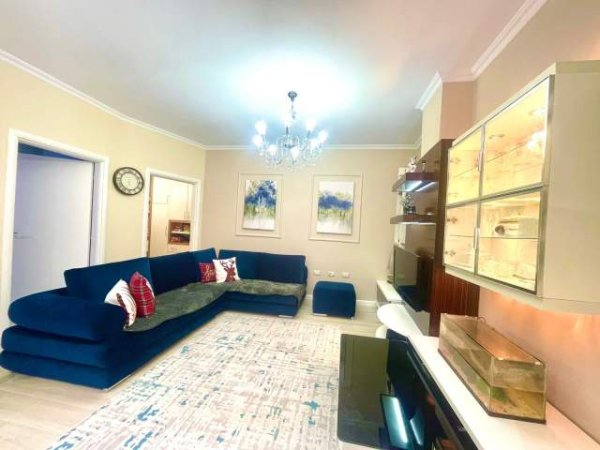 Tirane, shitet apartament 2+1+BLK Kati 2, 97 m² 105.000 Euro (Rruga Zallit, Kodra e Diellit)
