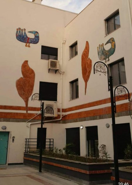 Tirane, jepet me qera apartament 2+1+BLK Kati 1, 108 m² 1.000 Euro (Rruga e Zallit)