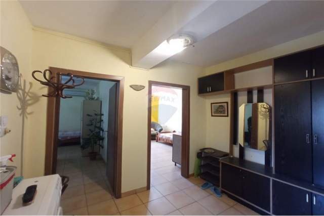 Tirane, shitet apartament 75 m² 77.000 Euro (thanas ziko)